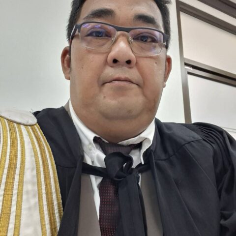 ทนายนิธิวัฒน์ พรประเสริฐ (ป๊อป)